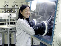 Meredith Tsutayo Kuba in the laboratory
