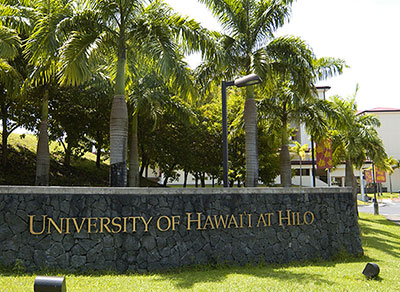 Hilo campus sign