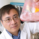 Researcher’s work in bioplastics leads to $1.4 million contract