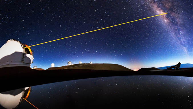 Image of a laser beam from the Keck II telescope to the night sky