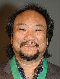 Keith Kashiwada, headshot