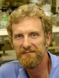 Edward Ruby, headshot