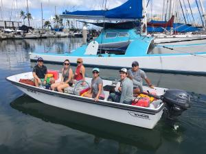 Field team casting off at the Ala Wai Harbor. Credit: Brian Glazer, UH SOEST.