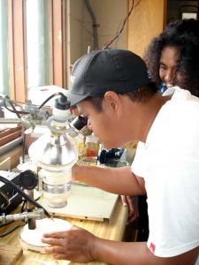 The Research Partnership has helped to support over 55 students in marine sciences. Photo: M. Rivera
