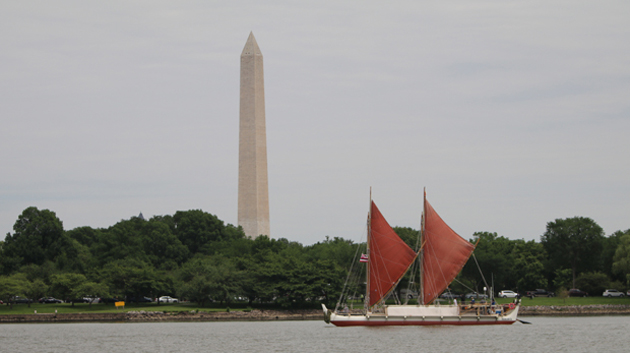 Voyaging canoe Hokulea visits Washington D.C.