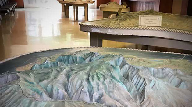 Relief map of Hawaii at St. John