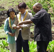 Japan royal couple visits with UH Mānoa students, programs