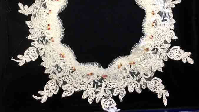 lace collar with Niihau shells