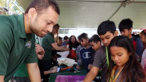 Students at event.