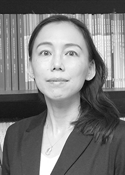 Aya H. Kimura