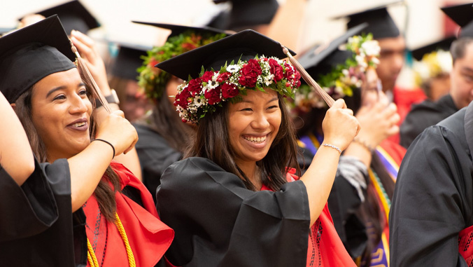 graduates from U H hilo