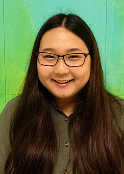 Kayli Chun headshot