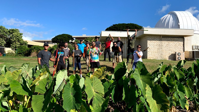 Leeward students with kalo