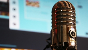 Broadcast microphone