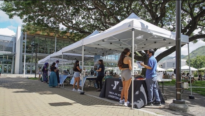 students at welina manoa