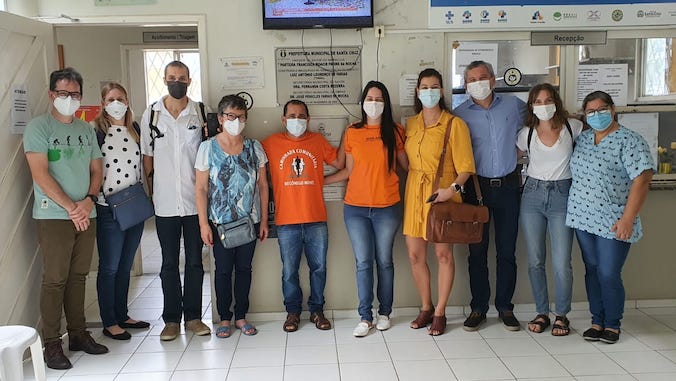 group photo of researchers