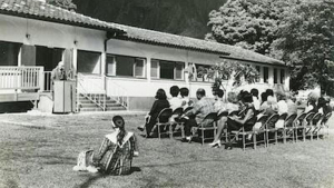 Photo of 1972 graduation