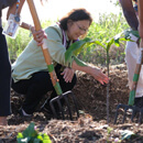 Hirono tours UH West Oʻahu creative media facility, organic garden, more