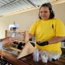 ‘Bee-coming’ sustainable at UH Hilo honey bee event