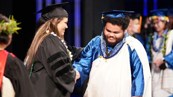 two people shaking hands