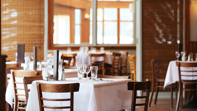 dining room tables 