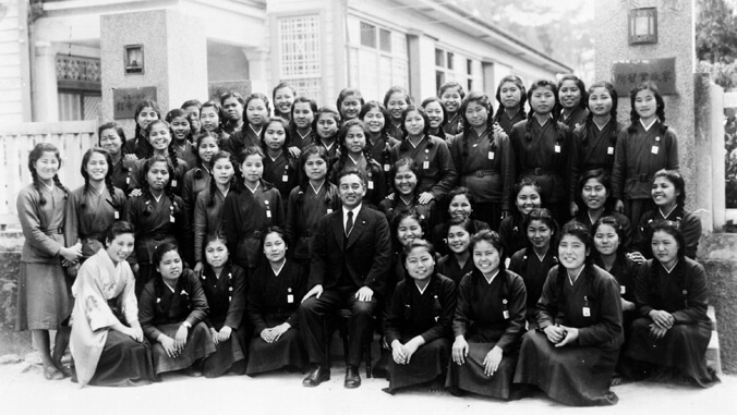 Black and white image of Himeyuri students and faculty at their school