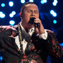 UH Maui College grad makes coach cry, gets two steals on The Voice