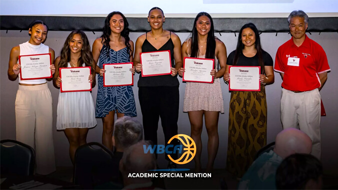 U H Hilo women basketball players