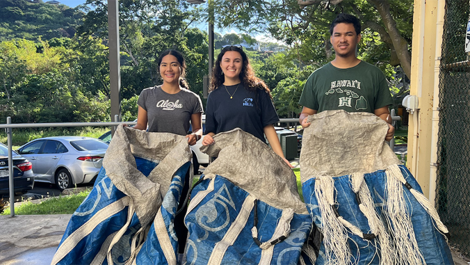 students recycling