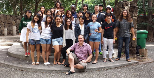 Photo of Mark Wilding with SLS 150 course students