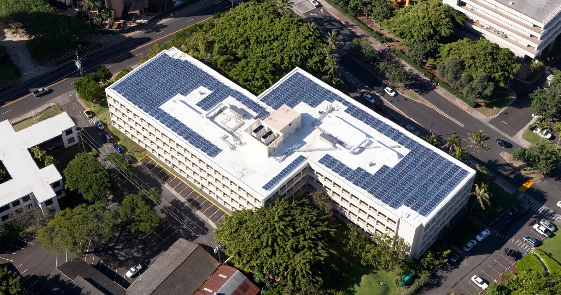 photo of John A. Burns Hall photo voltaic system
