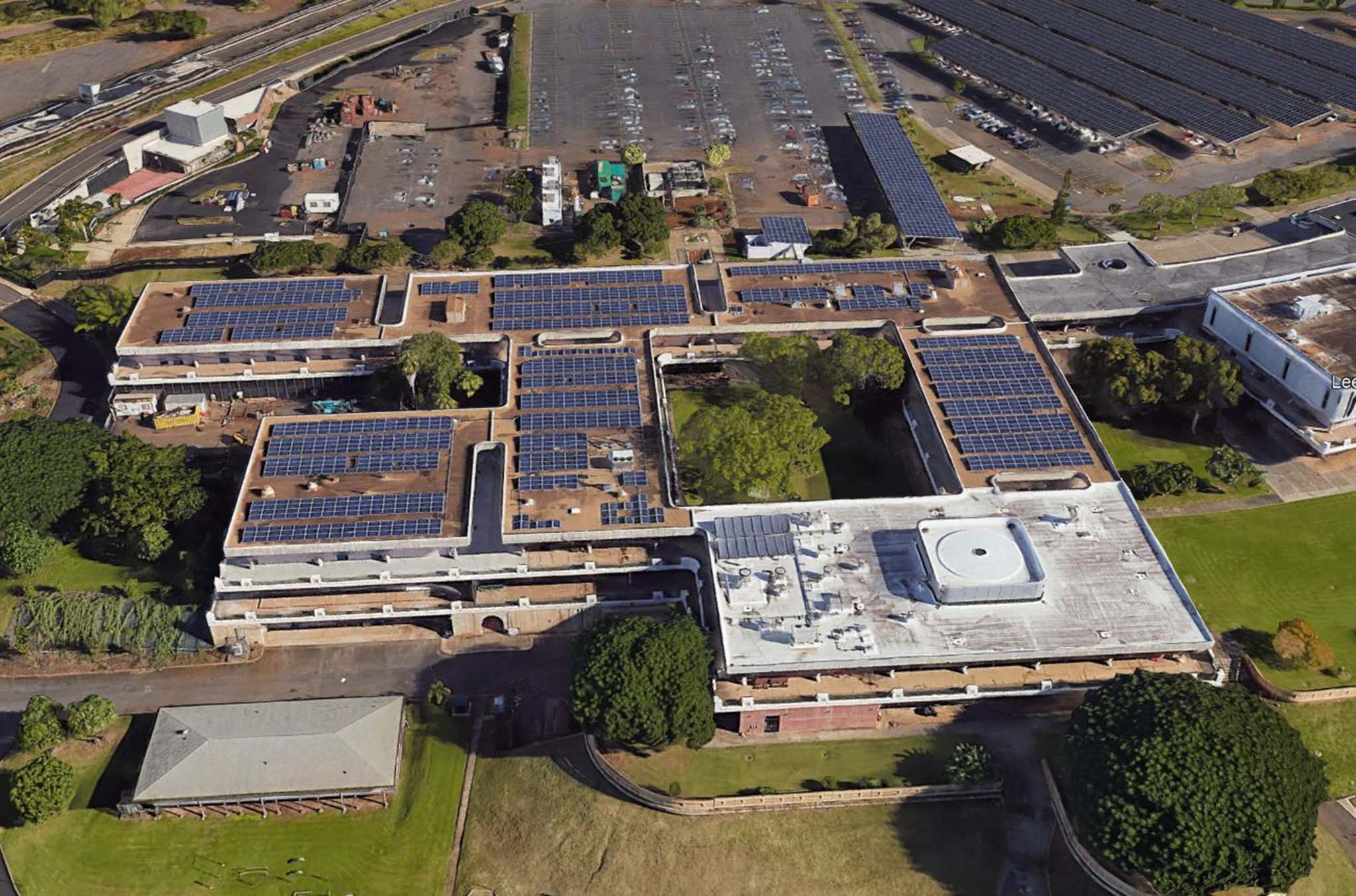 photo of Leeward Community College Primary Feed photo voltaic system