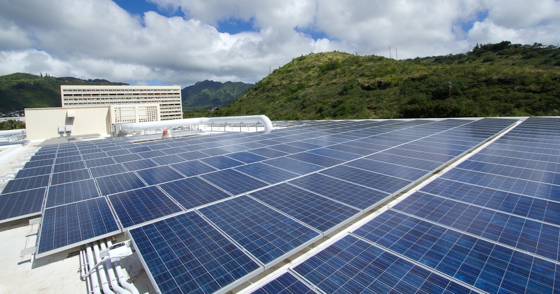 photo of John A. Burns Hall photo voltaic system