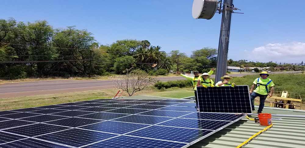 Molokai rooftop photovoltaic panels