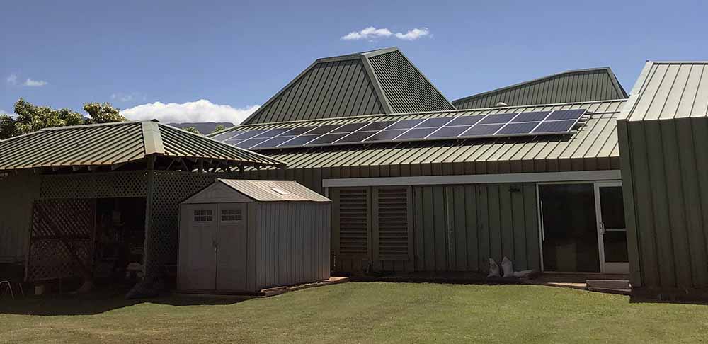 Molokai rooftop photovoltaic panels